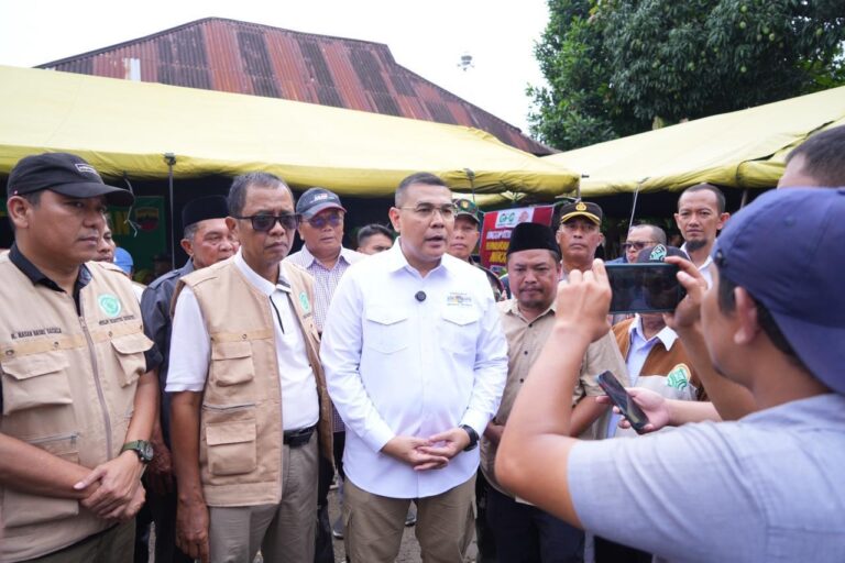 Wamen Ossy Dermawan Pastikan Penggantian Sertipikat Tanah yang Rusak Akibat Bencana Prosesnya Cepat