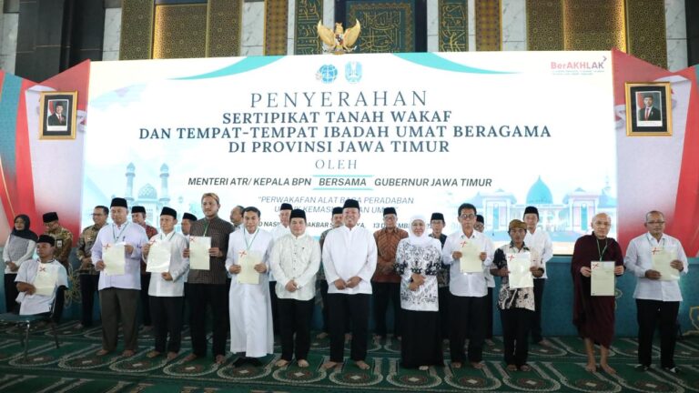 Serahkan 2.532 Sertipikat Tanah Wakaf dan Rumah Ibadah, Nusron Wahid Percepatan Sertipikasi melalui Kolaborasi