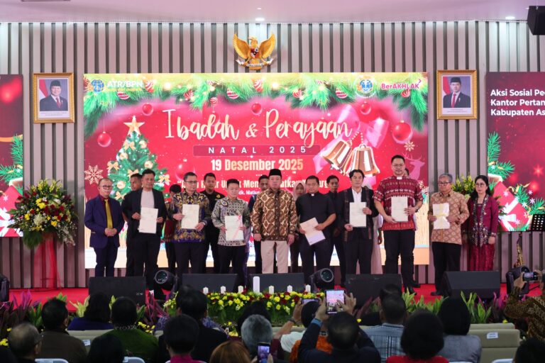Dapat Sertipikat Jelang Natal, Pendeta Apresiasi Dukungan Kementerian ATR/BPN