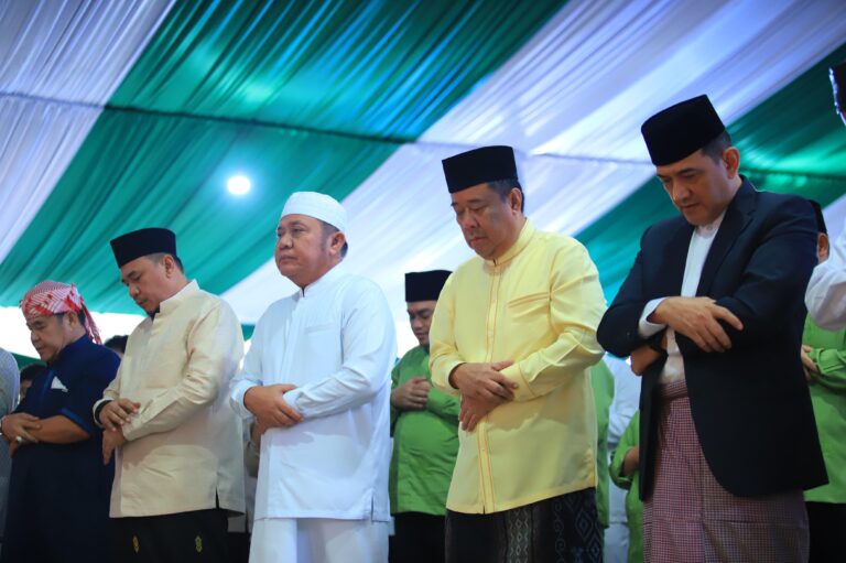 Momen Salat Iduladha Gubernur-Wagub Sumsel di Griya Agung