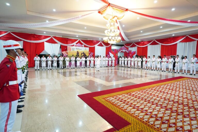 Pengukuhan Paskibraka Sumsel di Griya Agung