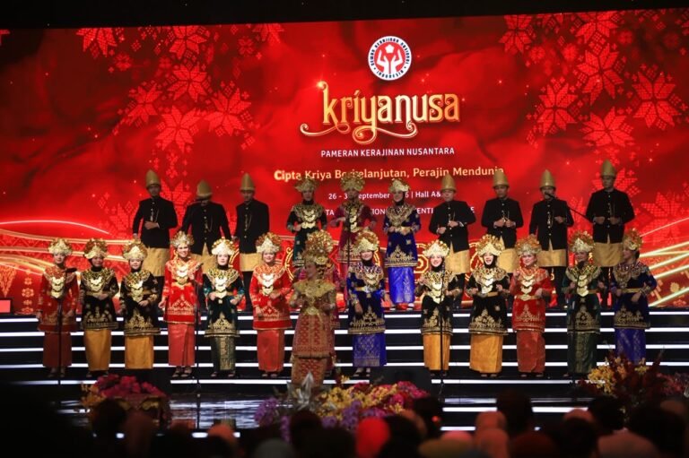 Wastra dan Kriya Sumsel Mendominasi Panggung Kriyanusa 2026