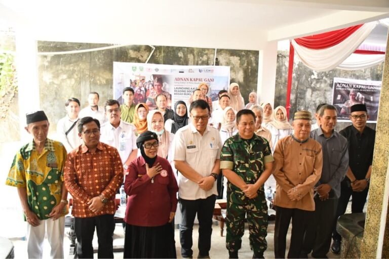 Peluncuran AK Gani Reading Society